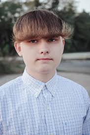 Free Senior Pictures for EHS Graduating Seniors