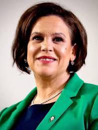 claire carson (@clairemc03)