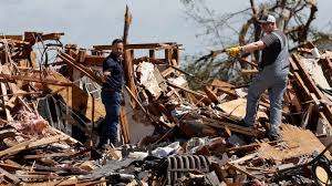 Central US faces a dangerous tornado threat as destructive storm stretch peaks