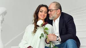 Oksana voevodina memenangi pemilihan miss moskow 2015 pada saat umurnya baru menginjak 22 tahun. 5 Fakta Oksana Voevodina Miss Moscow Mantan Istri Sultan Kelantan