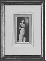 After agreeing to the overall design and cost, the customer receives. Do It Yourself Framing
