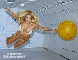 Kate Upton's Zero-Gravity Sports Illustrated Photos Are Here! So THIS Is  What Boobs in Space Wearing Target Bikinis Look Like | Glamour