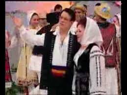 A nu se confunda cu familia regală (serial tv). Maria Ciobanu Si Ion DolÄnescu Azi E Mare SÄrbÄtoare Feb05 Tv 23feb05 Direct Tvr1 Youtube