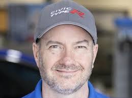 Steven Bert's Instagram, Twitter & Facebook