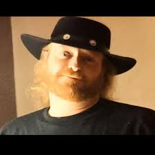 Pretty cool of Halsey to acknowledge our girls in Dallas.  https://www.facebook.com/stories/168198114671298/UzpfSVNDOjEwNDc2MzgzNTA3NjQ3MTk=/?view_single=1