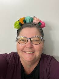 Wanda Mumford's Instagram, Twitter & Facebook