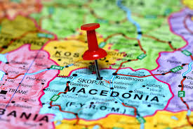 Op deze pagina wordt de kaart getoond met vastgoed dat te koop of te huur is in macedonie, de prijstrend van verkocht of. De Kaart Van Macedonie En Vlagspeld Stock Foto Image Of Cartografie Onderzoek 109257562