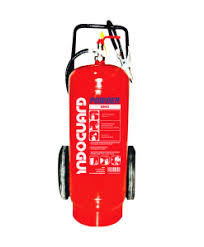 Apar jenis air (water) adalah jenis apar yang disikan oleh air dengan tekanan tinggi. Alat Pemadam Api Foam 30kg Alat Pemadam Api Murah