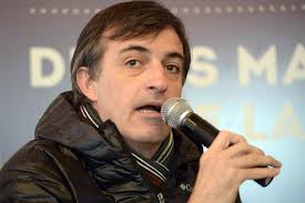 From wikipedia, the free encyclopedia. Conmocion En El Mundo Politico Esteban Bullrich Conto Que Padece Ela Politica La Voz Del Interior