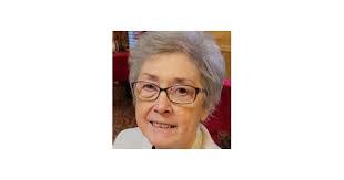 Jo Pate's Instagram, Twitter & Facebook