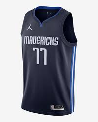 Doncic and goltes met on the beach in croatia. Luka Doncic Mavericks Statement Edition 2020 Jordan Nba Swingman Trikot Nike De