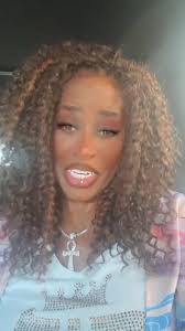 CoachMillionista leaving the skylofts in VEGAS