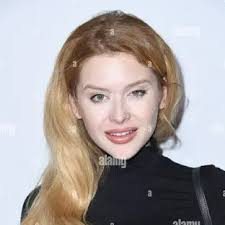 Renee Olstead Age, Net Worth, Family, and More