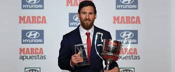 Seulement un but manque à cristiano ronaldo pour monter sur le podium des meilleurs buteurs de l'histoire de la liga. Messi Designe Meilleur Joueur De L Histoire De La Liga Culturebene