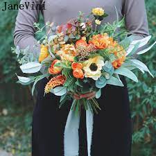 Orange is such a striking colour and looks stunning against navy / emerald green alstroemeria orange. Janevini Vintage Orange And Green Wedding Bouquet Artificial Bridal Silk Rose Bride Holding Fake Bouquet Flowers Bouquet Pivoine Wedding Bouquets Aliexpress