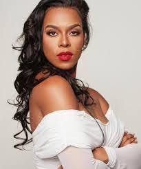 Jeanine Johnson's Instagram, Twitter & Facebook