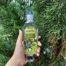 Memudarkan warna gelap bibir secara alami. Mustika Ratu Minyak Zaitun Serbaguna Review Female Daily