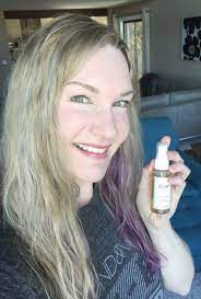 Kittykat Loves Makeup Ouai Wave Spray Review