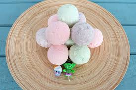 Store the bath bombs in an airtight container for up to six months. How To Make Diy Bath Bombs With A Toy Hidden Inside