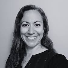 Serena Davenport's Instagram, Twitter & Facebook