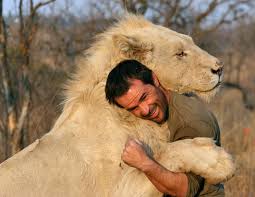 Share your experience and become verified! Kevin Richardson O Encantador De Leoes