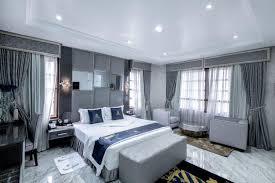 Idahosa (hosa) wells okunbo (born 7 january 1958) is a nigerian business magnate, investor, philanthropist and trained commercial pilot. Post Covid 19 Wells Carlton Hotel And Apartment Waxing Stronger Wp Magazine
