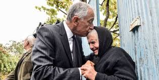Neste episódio, a comediante telefonou a marcelo rebelo de sousa. O Presidente Que Abraca O Povo Internacional El Pais Brasil