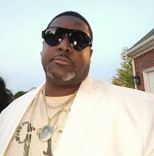 Former Lions RB Adrian Peterson got into a BRAWL 🤯