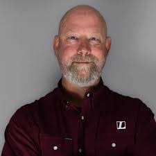 Mac Pena's Instagram, Twitter & Facebook