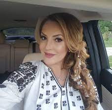 A debutat în 7 martie 2000 și în prezent lucrează la casa de discuri big man. Angela Rusu A Suferit Mult Pentru A RÄƒmane InsÄƒrcinatÄƒ