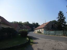 Obec Vrbcany Stredocesky Kraj Okres Kolin Road Structures Alley