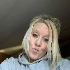 My mom is one of the strongest people I know! She always told me that her  using didn't have no difference, she was still my mother. In this case I  told her