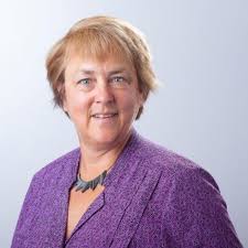 New Building, Same Laughs: 2019 Follies Brings Harris Together for Night of  Fun