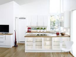 Holz Arbeitsplatten Machen Die Moderne Kuche Gemutlich Moderne Kuche Kuchen Design Ideen Kuchen Design