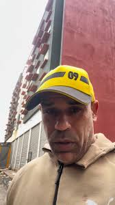 الحمد لله جلالة الملك يتدخل في قضية فيضان آسفي ويعطي توجيهاته  السامية...الملك يتجاوب مع نداءات أولاد آسفي❤️❤️ فيما يلي نص البلاغ تنفيذا  للتعليمات الملكية السامية، الحكومة تطلق برنامجا لإعادة تأهيل المناطق  المتضررة