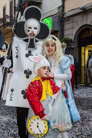 Discover more posts about alice nel paese delle meraviglie. ÙŠÙˆÙ… Ø§Ù„Ø¬Ù…Ø¹Ø© Ø£Ø¯Ø§Ø© Ù‚Ø·Ø¹Ø© Costumi Personaggi Alice Nel Paese Delle Meraviglie Cazeres Arthurimmo Com