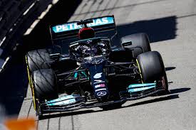 Horner diz que ficaria de boca fechada se fosse a mercedes; F1 Setimo Colocado Hamilton Tera Discussao Seria Com Mercedes