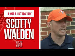 Lowell Rose's Instagram, Twitter & Facebook