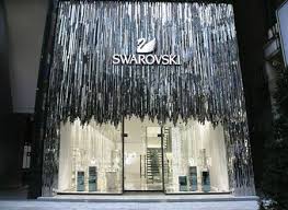 Swarovski Store Amazes With Crystal Facade Commercial Interior Design News Retail Interior Design Storefront Design Jewellery Shop Design