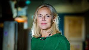 Sigrid kaag brings a wealth of experience in international organizations and the diplomatic service, combined with country experience, notably in the middle east, to her current position. D66 Sigrid Kaag In Het Ad Over De Opdrachten Van Nu
