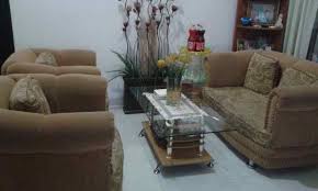 If the size of your living room is not too spacious, then opting for a 2 + 1 set would be ideal. Ruddy Fabians On Twitter Jualbelibalikpapan 1 Set Sofa 3 Sofa 1 Meja Harga 4jt Nego Hub 081346498846 Http T Co Efyo9w4lph