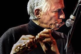 Dirk Bell's Instagram, Twitter & Facebook