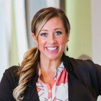 Carrie Lively's Instagram, Twitter & Facebook