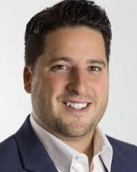 Steve Giroux's Instagram, Twitter & Facebook