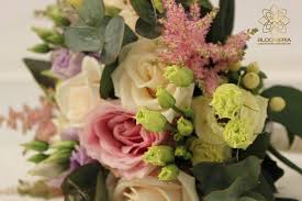 Pin By Bloomeria On Bloomeria Ideeas Homecoming Corsage Wedding Bouquets Flower Pictures