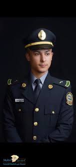 أعلنت كلية الملك خالد العسكرية التابعة لوزارة الحرس الوطني (لجنة القبول والتسجيل)، عن فتح باب التسجيل لخريجي الثانوية العامة، وذلك للالتحاق بالكلية. ØªØ®Ø±Ø¬ Ø¹Ø¨Ø¯Ø§Ù„Ø¹Ø²ÙŠØ² Ø£Ø­Ù…Ø¯ Ø§Ù„Ø¹ØªÙŠØ¨ÙŠ Ù…Ù† ÙƒÙ„ÙŠØ© Ø§Ù„Ù…Ù„Ùƒ Ø®Ø§Ù„Ø¯ Ø§Ù„Ø¹Ø³ÙƒØ±ÙŠØ© Ø¨Ø±ØªØ¨Ø© Ù…Ù„Ø§Ø²Ù… ØµØ­ÙŠÙØ© Ø¹ÙŠÙ† Ø§Ù„Ø­Ù‚ÙŠÙ‚Ø© Ø§Ù„Ø§Ø®Ø¨Ø§Ø±ÙŠØ©