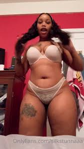 Watch online Miss Stunnaaa aka Silkstunnaaa OnlyFans - I love dancing 1 on  X-video