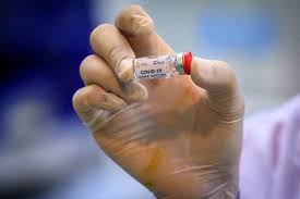 The vaccine was developed by the university of oxford in partnership with astrazeneca. Eu Agrees First Covid 19 Vaccine Deal With Astrazeneca In Who Blow Arab News
