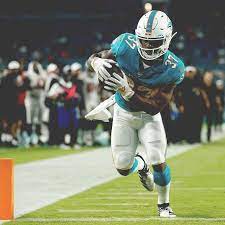 Pin On Myles Gaskin