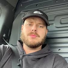 Benjamin Beaulieu (@benjamin_beaulieu) • Instagram photos and videos